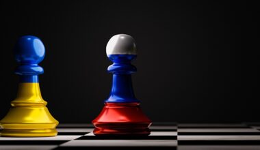 Ukraine Targets More Russian Refineries as Berlin Talks Continue