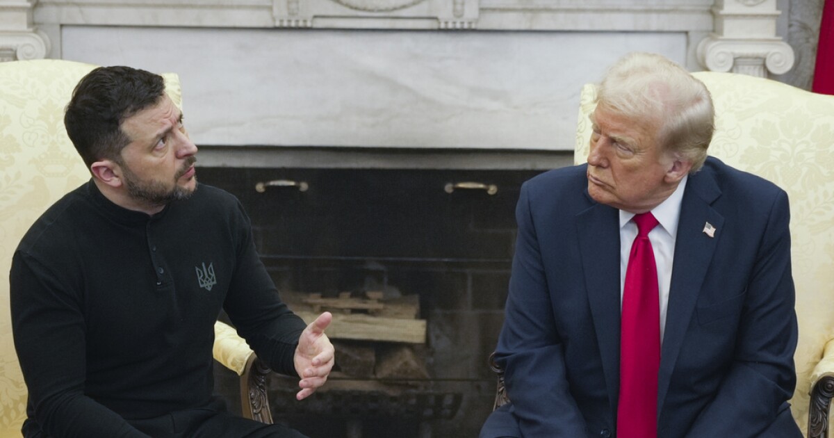 Russia bombards Kyiv on eve of Zelenskyy-Trump peace talks