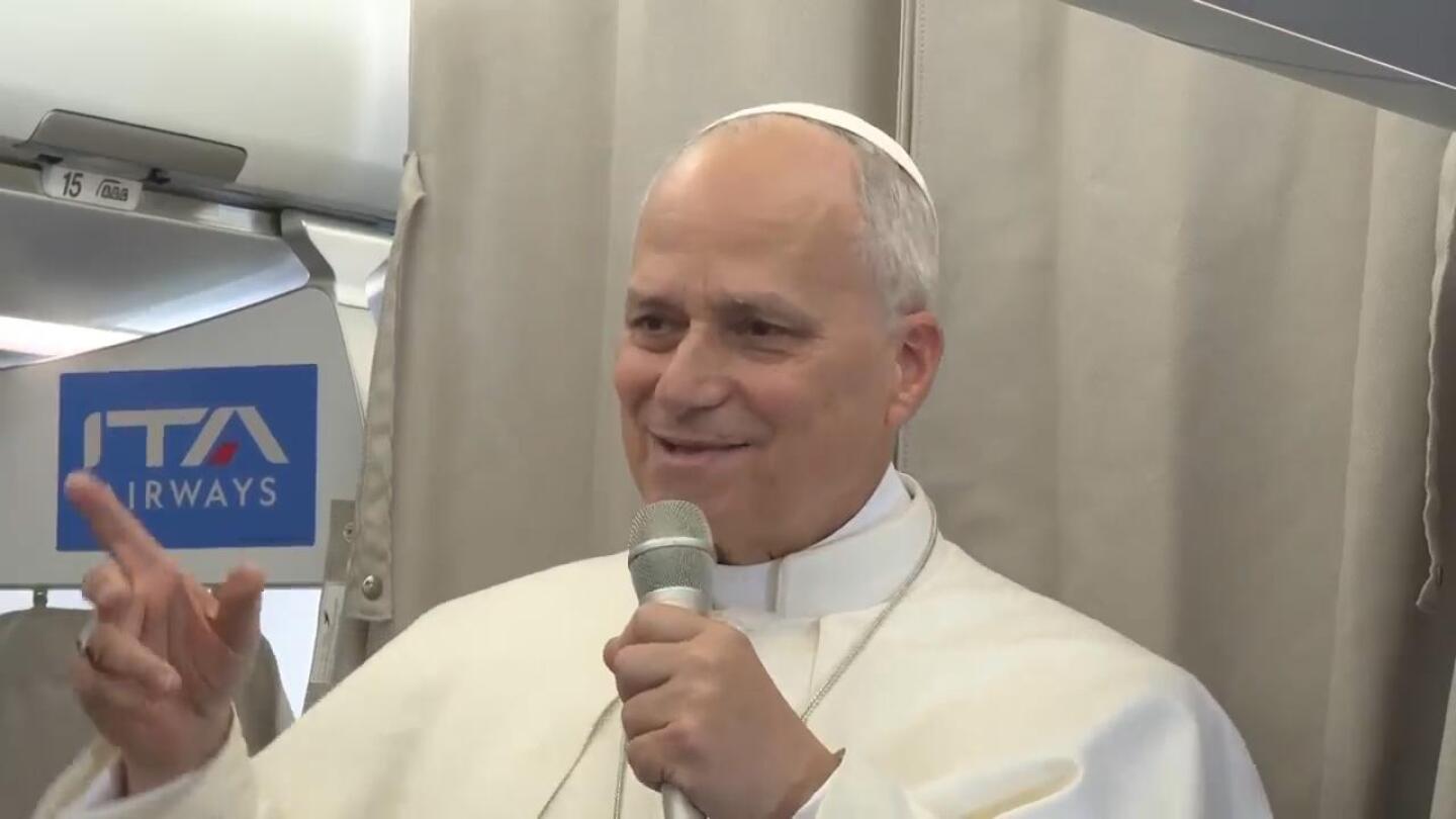 Pope Leo XIV jokes with journalists on flight from Beirut to Rome