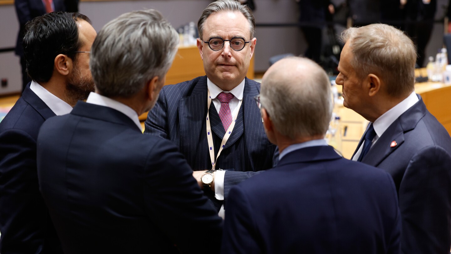 EU leaders discuss a massive loan to Ukraine and Belgian concerns