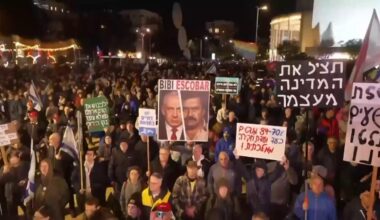 Hundreds protest in Tel Aviv, demanding an investigation into the October 7 attacks