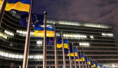 EU set to lock up Russia's frozen assets so Hungary and Slovakia can't veto their use for Ukraine