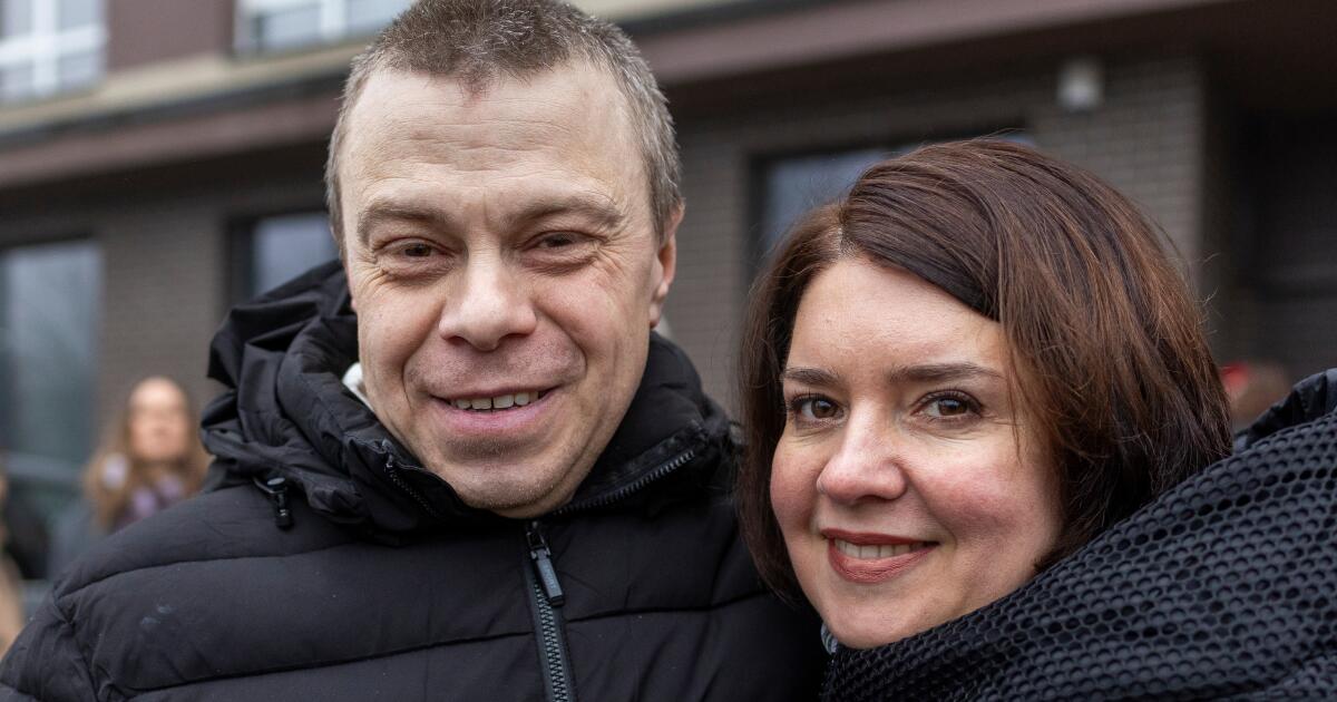 Prisoners freed by Belarus say their passports are taken away in a final 'dirty trick' by officials