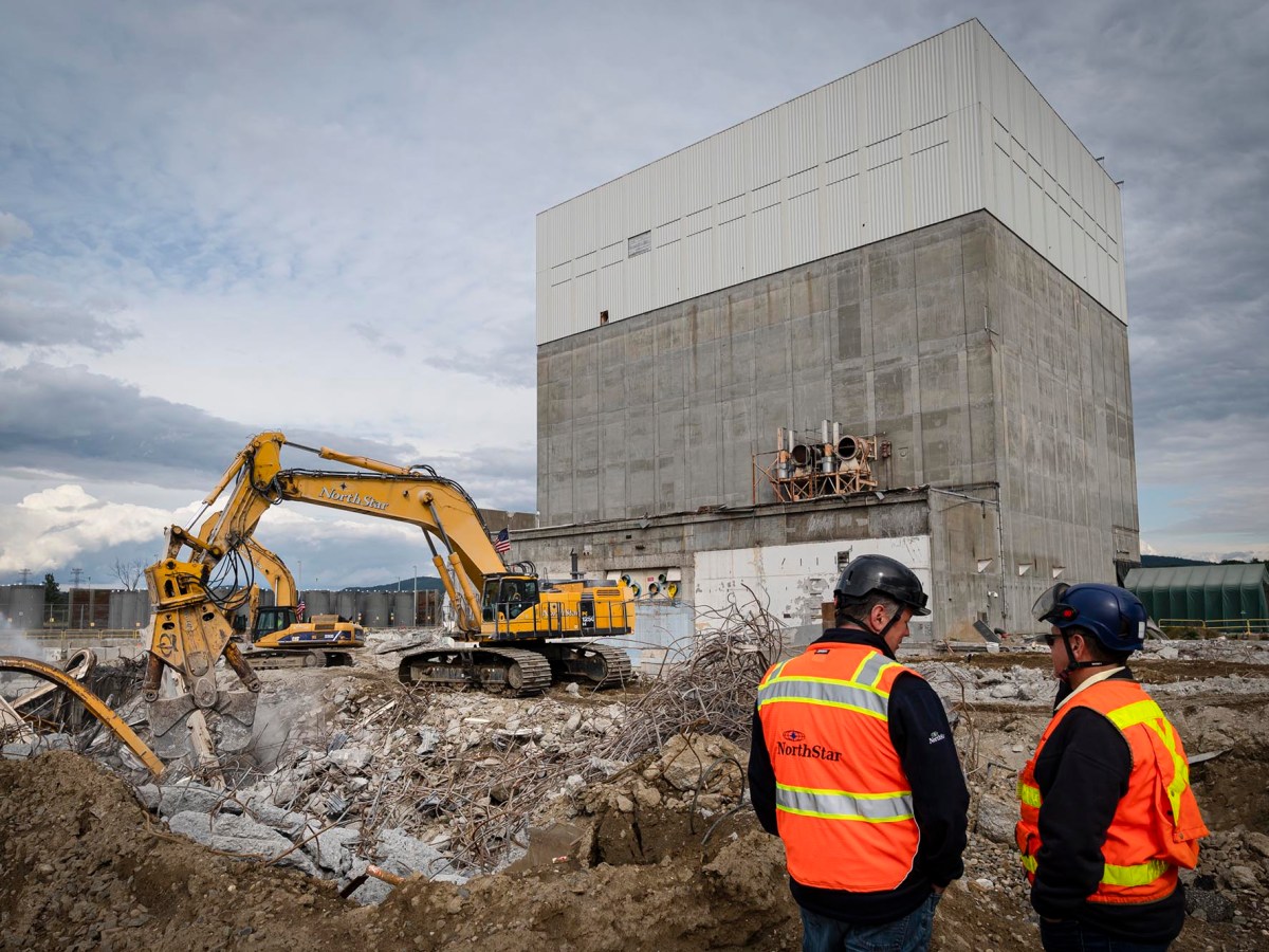 Vermont Yankee decommissioning continues at full speed, but no plan for spent fuel