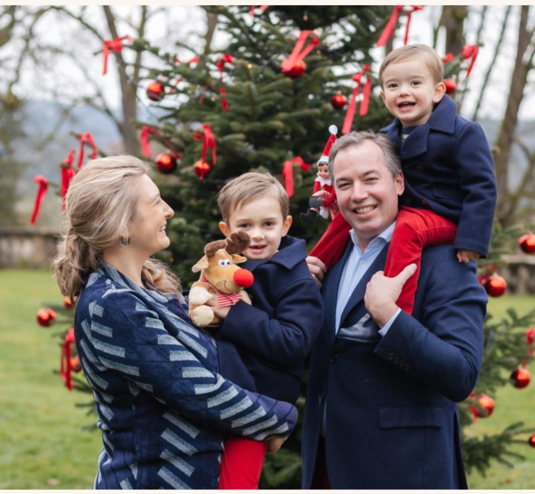 The Grand Duke & Duchess of Luxembourg share their first official Christmas photo as Grand Duke and Duchess!