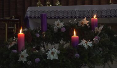 Adwent – czas wyciszenia, refleksji i modlitwy - Telewizja Kujawy Włocławek - Media i Aktualności