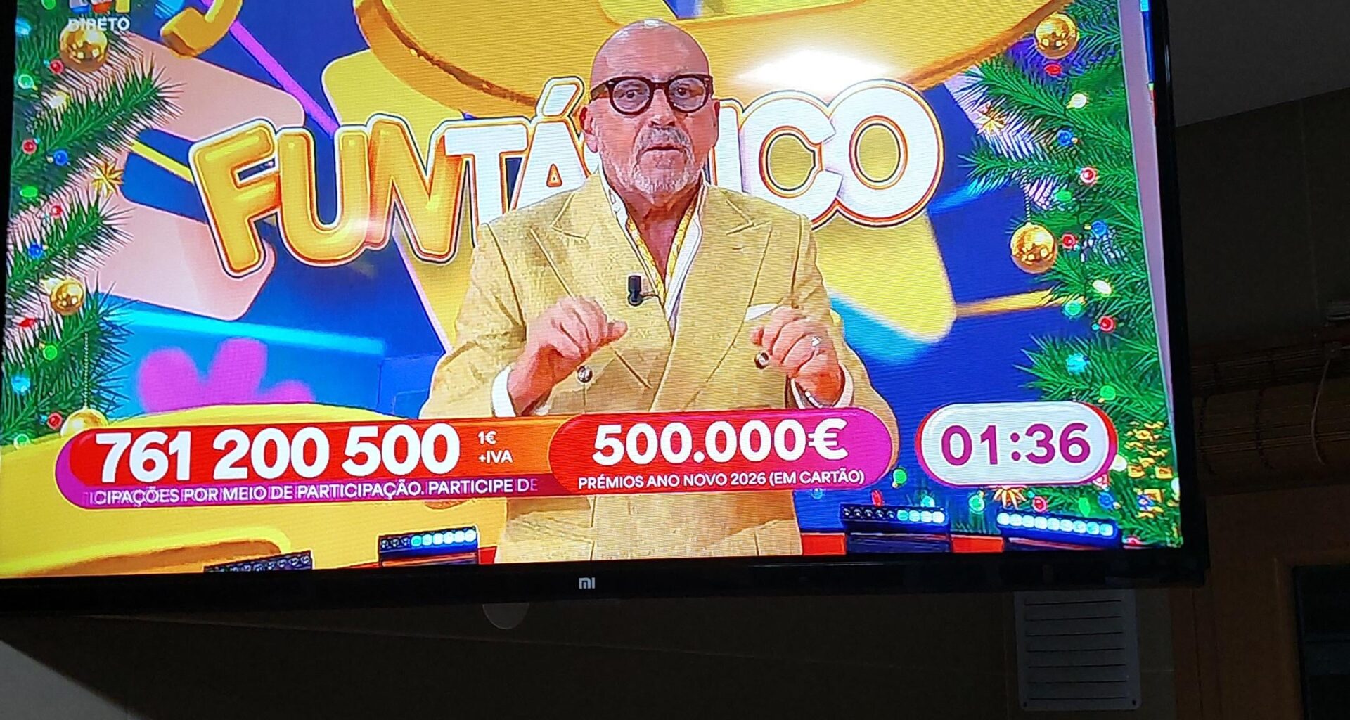 Sao 20:05 e a TVI está a vender a casa de apostas deles ao invés das noticias