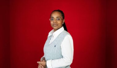 "Evita Perón": deputada Eva Cruzeiro (PS) com assinatura adulterada em reunião de comissão