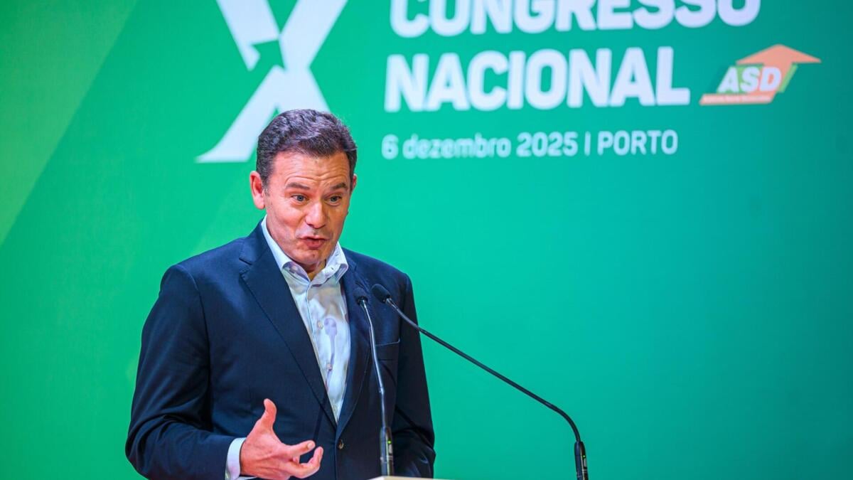 Montenegro aumenta objetivos e fala de salário mínimo nos 1600 e médio nos três mil euros