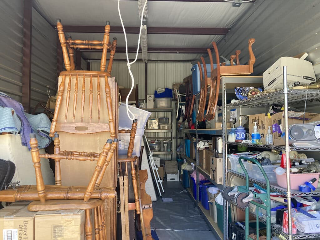 Afrikaners resettle refugees