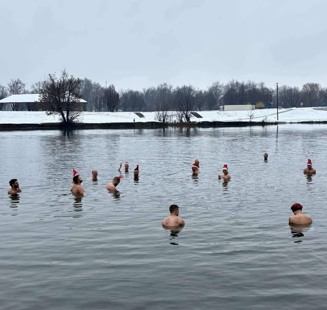 Sretan Božić iz ledene Korane! :)
