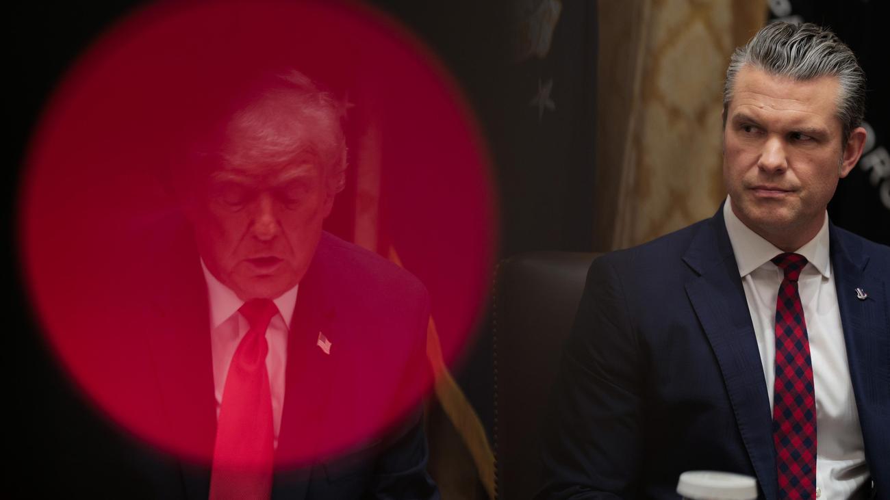 Der US-Überblick am Morgen: Hegseth weist Kritik zurück, Trump beleidigt Somalier