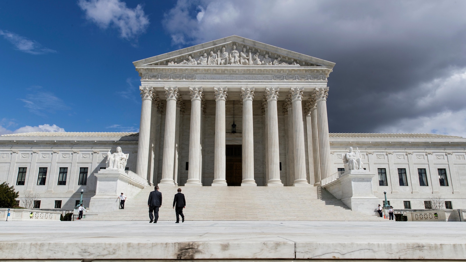 Supreme Court sides with immigration judges in speech case for now, rebuffing Trump administration