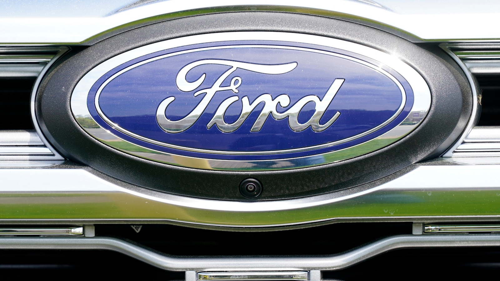 Ford recalls more than 270,000 electric and hybrid vehicles due to roll-away risk