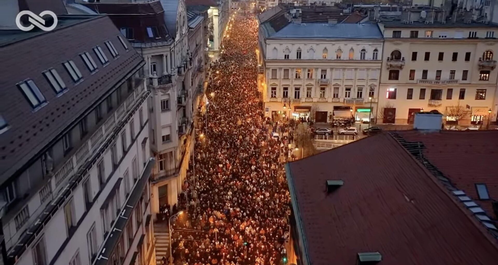 A digitális blöffpárt megint nagyot alkotott