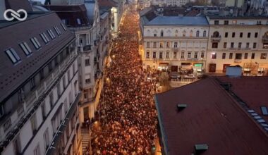 A digitális blöffpárt megint nagyot alkotott