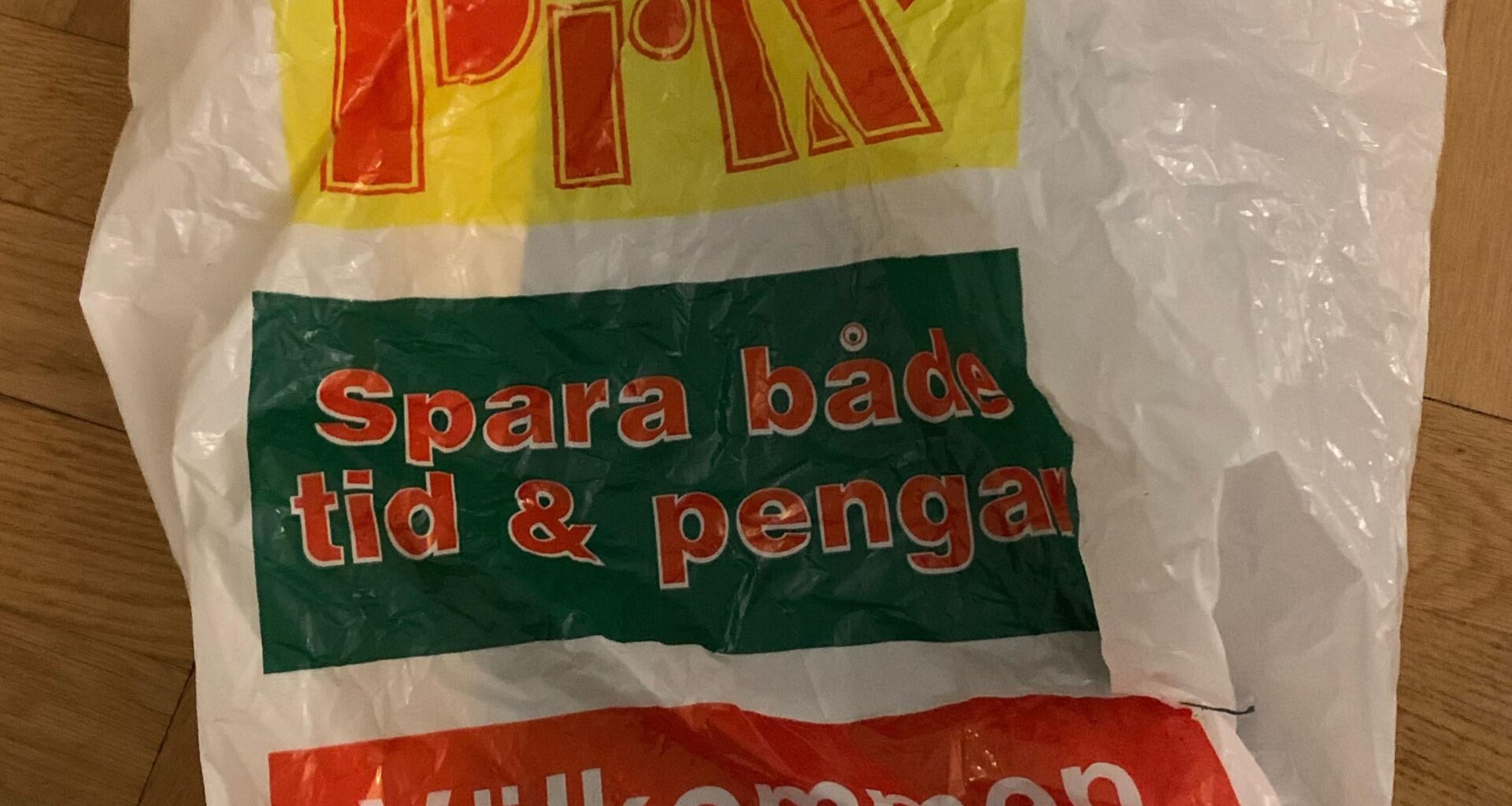 En antik kasse från Prix