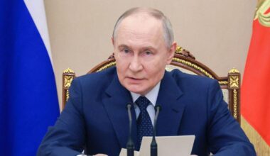 Russia sends chilling WW3 threat to Ukraine after 'Putin's palace attacked'