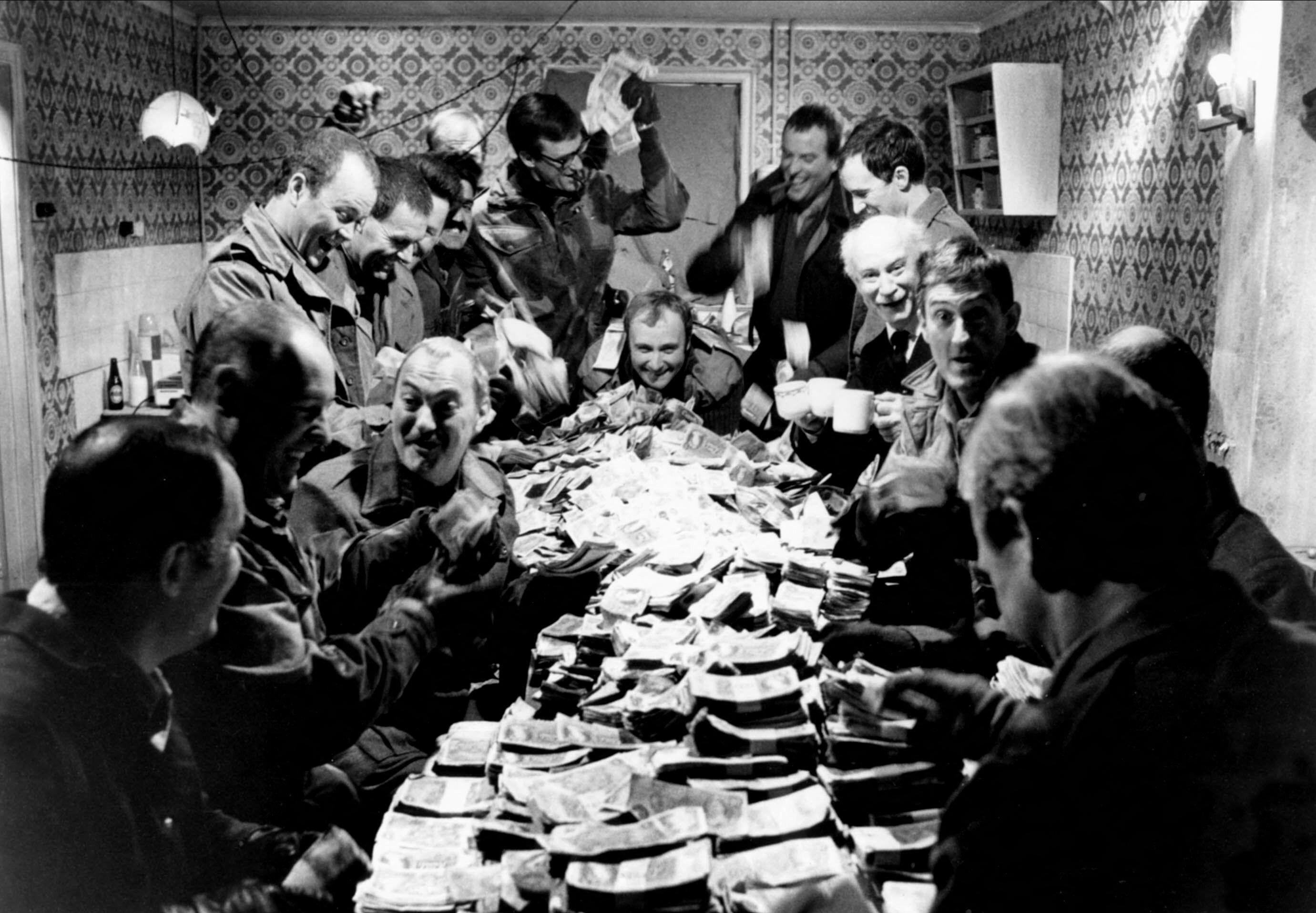 SCENE WITH PHIL COLLINS, BUSTER, 1988