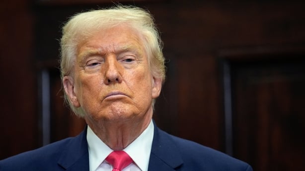 A photograph of donald trump