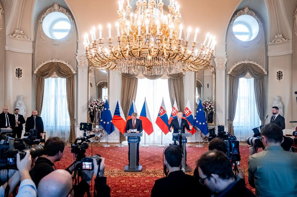 Andrej Babiš and Robert Fico during a press conference at the Government Office on 8 January 2026.
