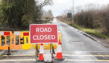 UK weather latest: Parts of UK could see heavy snow as temperatures set to plummet after Storm Chandra