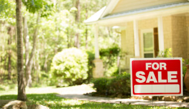 Listings slump to multi‑year lows, intensifying buyer competition