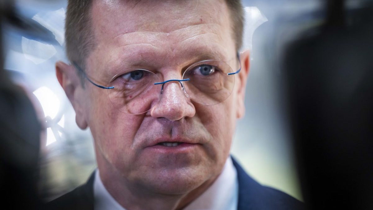 Hlas-SD sťahuje voľbu predsedu výboru