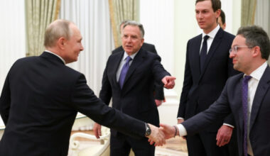 Moscou exige le départ des troupes de Kiev du Donbass, avant une réunion à Abou Dhabi - 23/01/2026 à 11:15