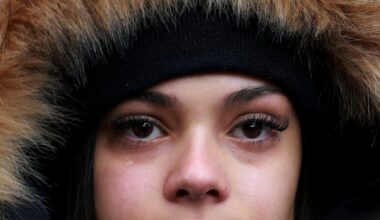 Ein Meer aus Blumen und Kerzen: So trauert die Schweiz um die Toten | News