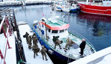 US futures sink after Trump warns of higher tariffs for 8 countries over Greenland issue