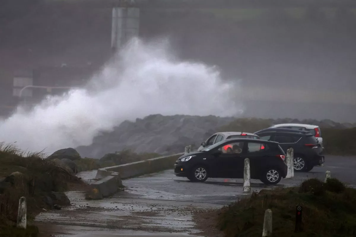 09/12/'25 Heavy seas batter the South coast of Arklow, Co. Wicklow this afternoon as the Orange Wind Wanring of Storm Bram comes into full force