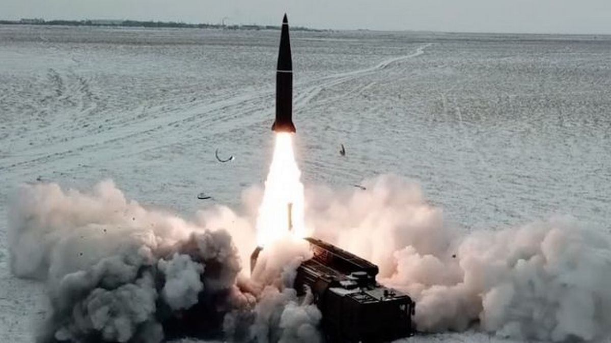 Russia claims Oreshnik missiles' warheads can plunge at speeds of up to Mach 10