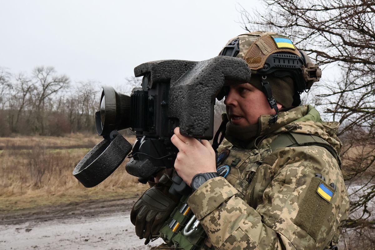 Javelin missile training: Ukraine forces