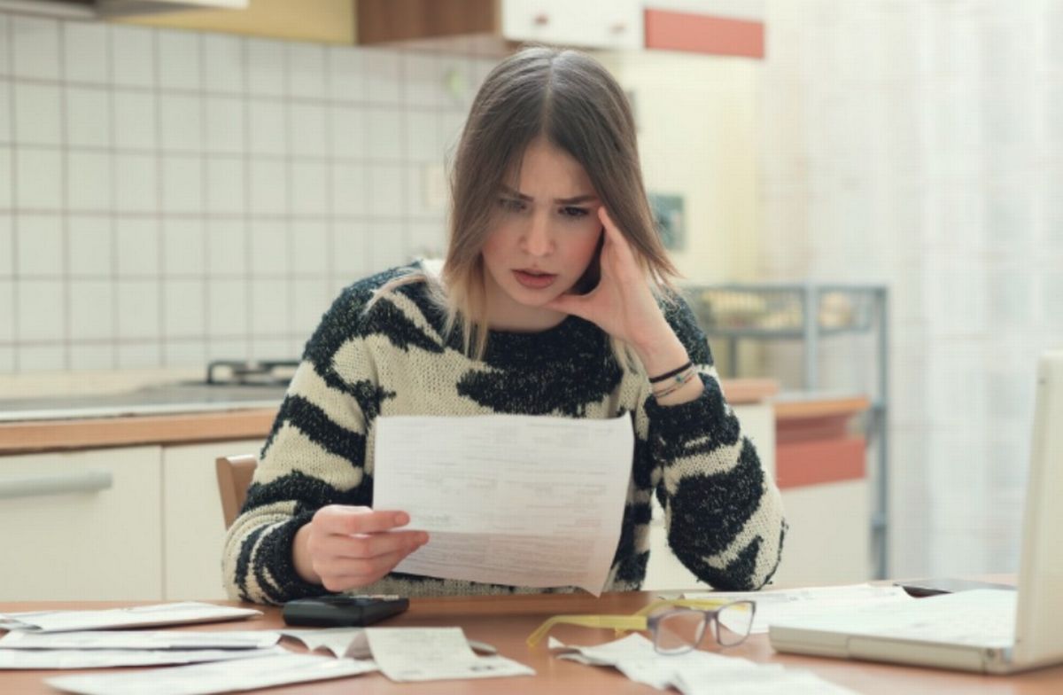 UK households with cash ISAs scramble to act ahead of rule change