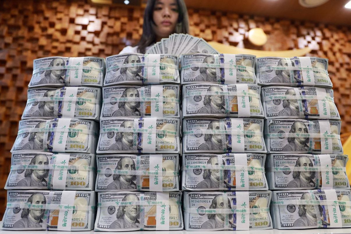 Gov't intervention depletes foreign exchange reserves