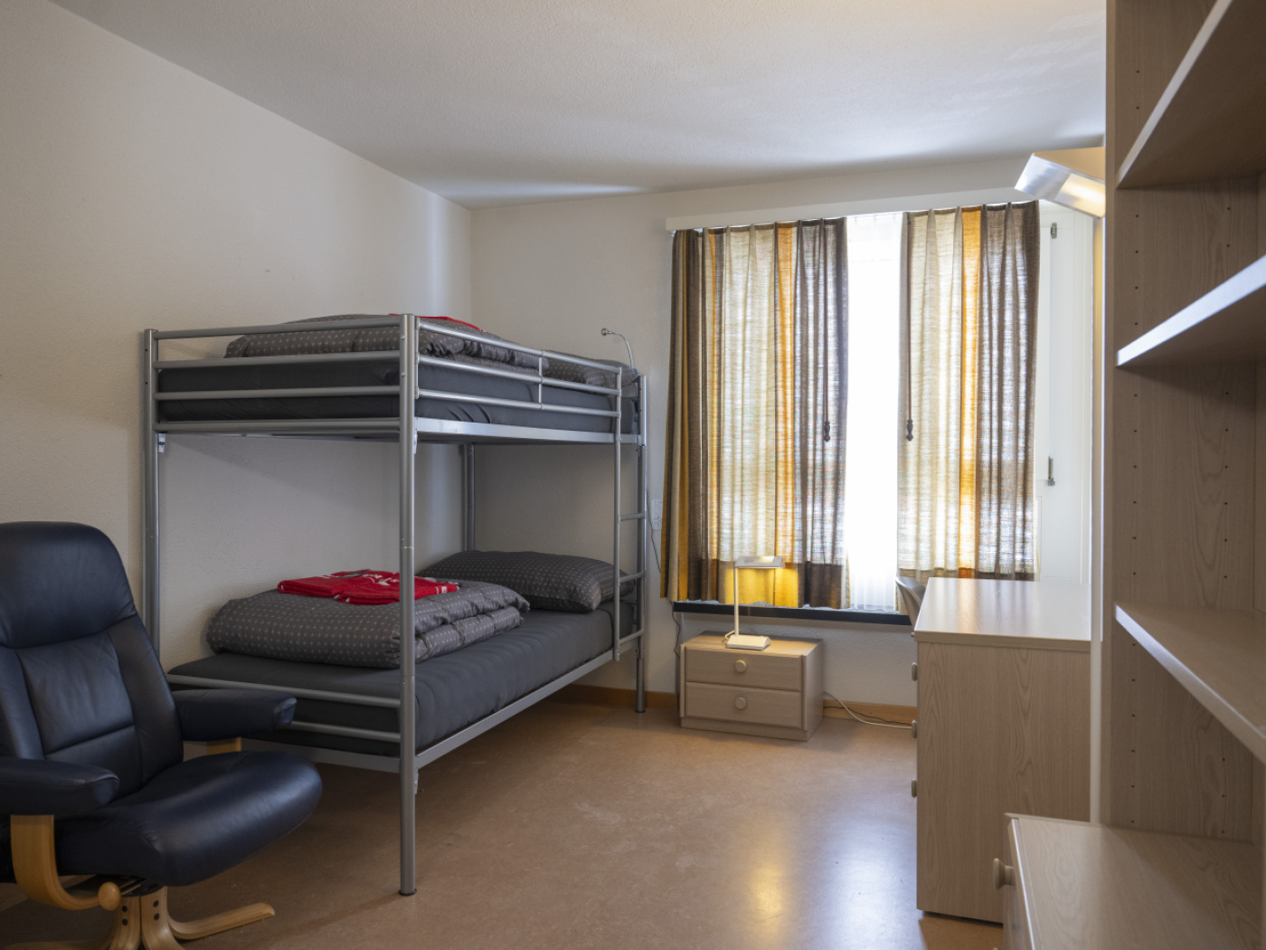 Federal government again expects fewer asylum applications in 2026