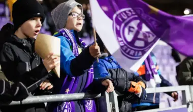 Austria Wien defender in talks to join Liverpool