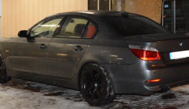 Odzyskali kradzione auto - Aktualności Komenda Główna Straży Granicznej