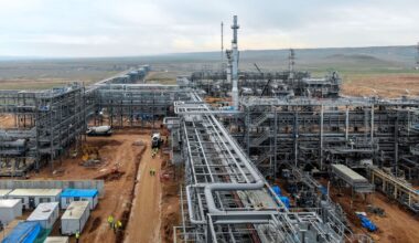 Dana Gas, Crescent Petroleum sign major long-term gas deals