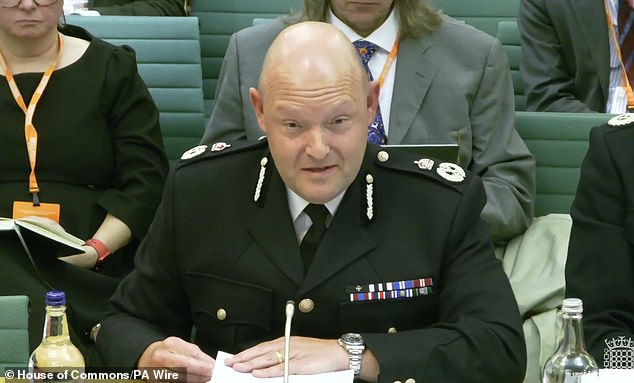 Pressure mounts on 'untenable' police boss accused of hiding evidence of 'armed' Islamist thugs in Maccabi Tel Aviv fan ban