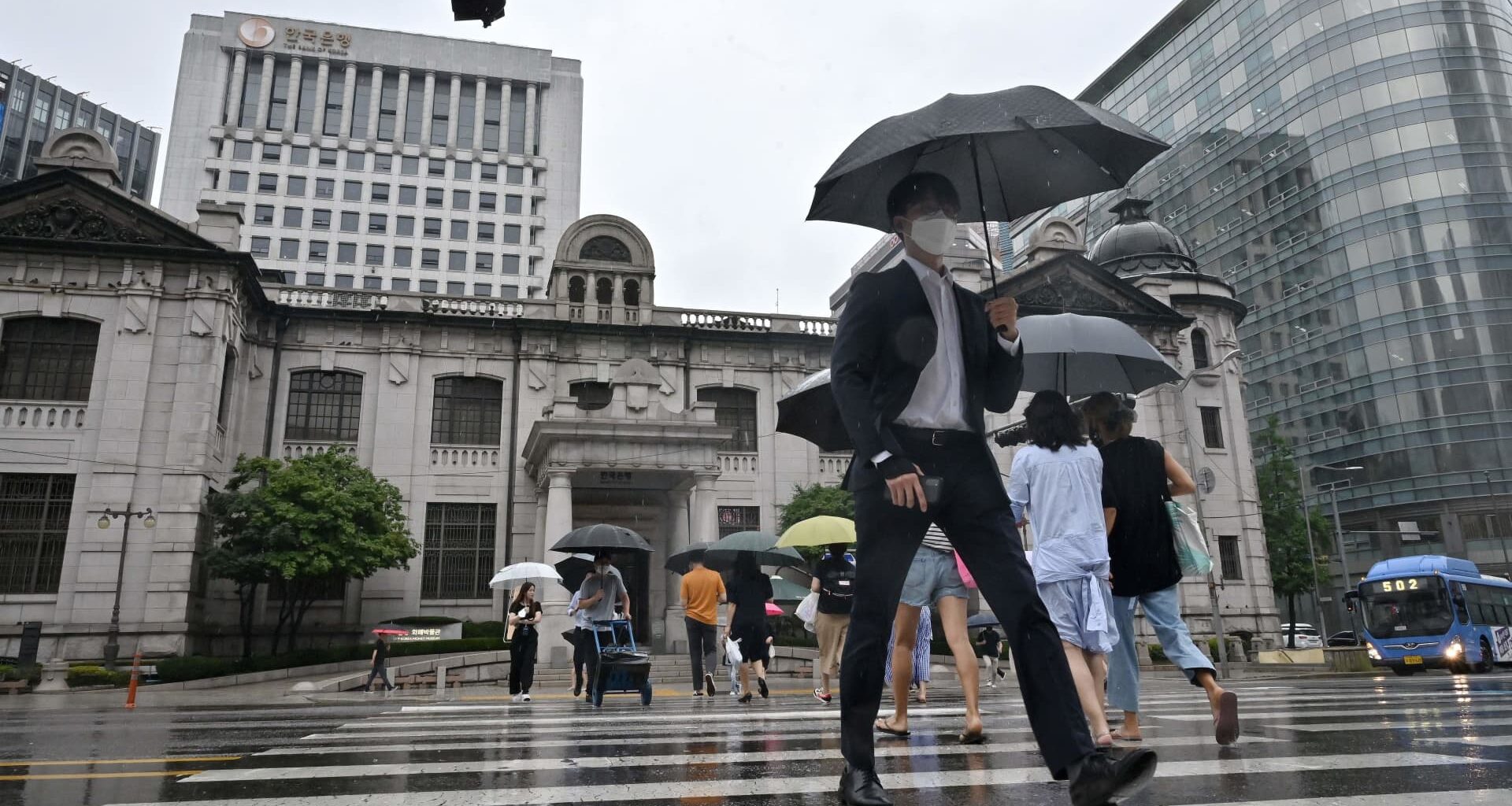 South Korea's central bank holds rates to safeguard financial stability
