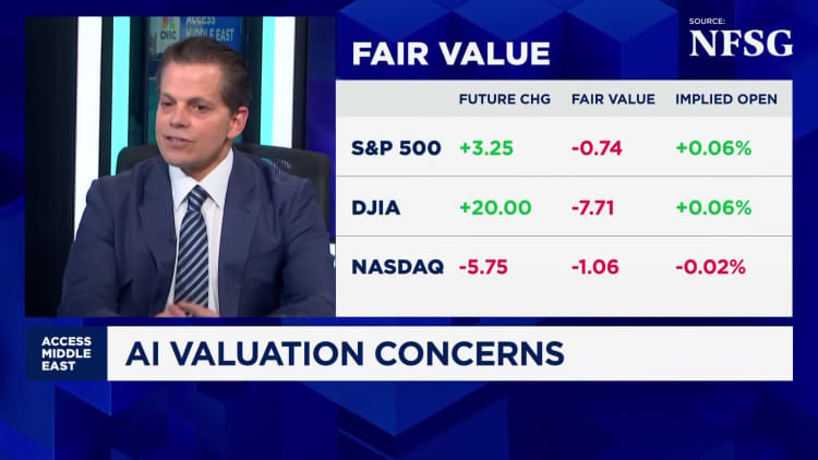 70% chance Trump's tariffs are rolled back: Scaramucci