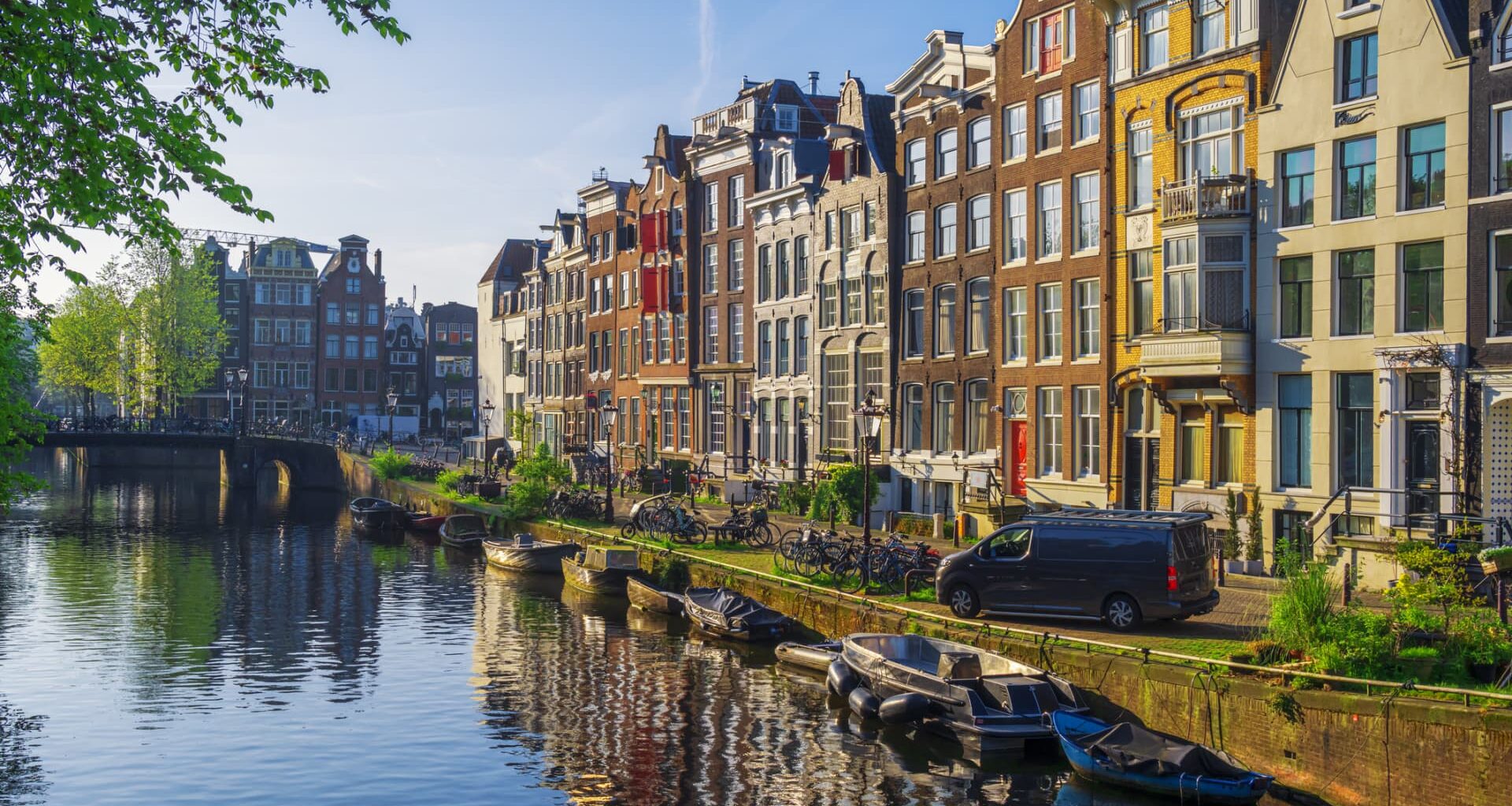 Euro zone inflation hits 2% in December, in line with forecasts