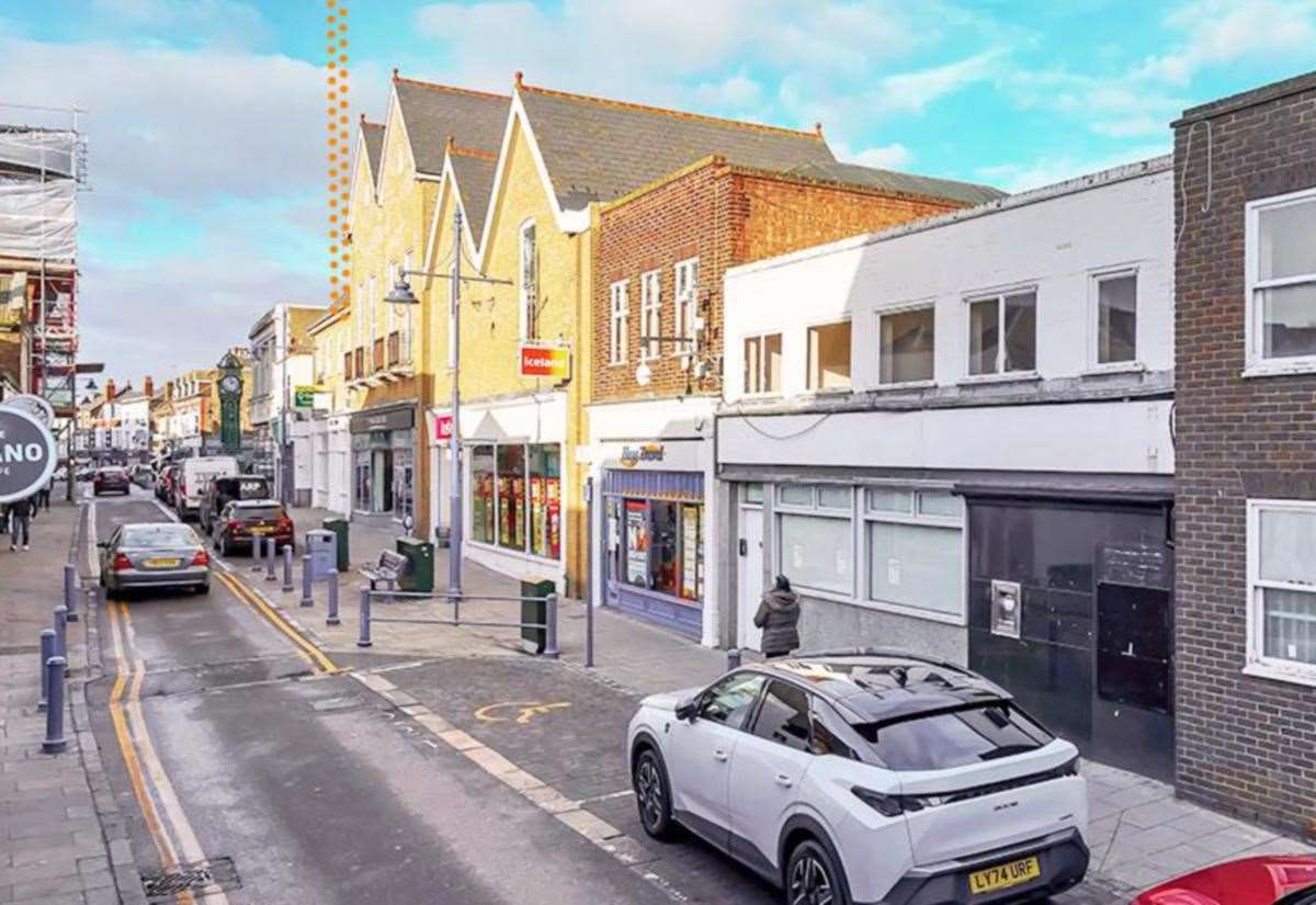 Retail parade including Iceland, Peacocks, Hays Travel and former TSB in Sheerness High Street up for auction at £1.3 million
