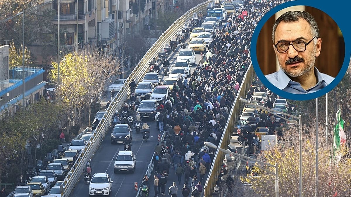 Tehran's method of governance has reached a dead end, former top adviser tells Euronews