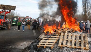 How AI-generated content is imitating farmer protests to drive up clicks