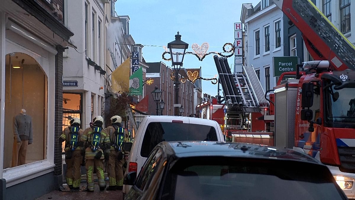 Video. Netherlands: Gas leak causes explosion and fire in central Utrecht