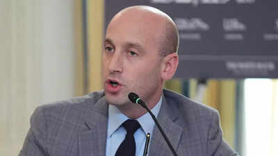 'Nobody is going to fight...': Top White House aide does not rule out military option if US targets Greenland