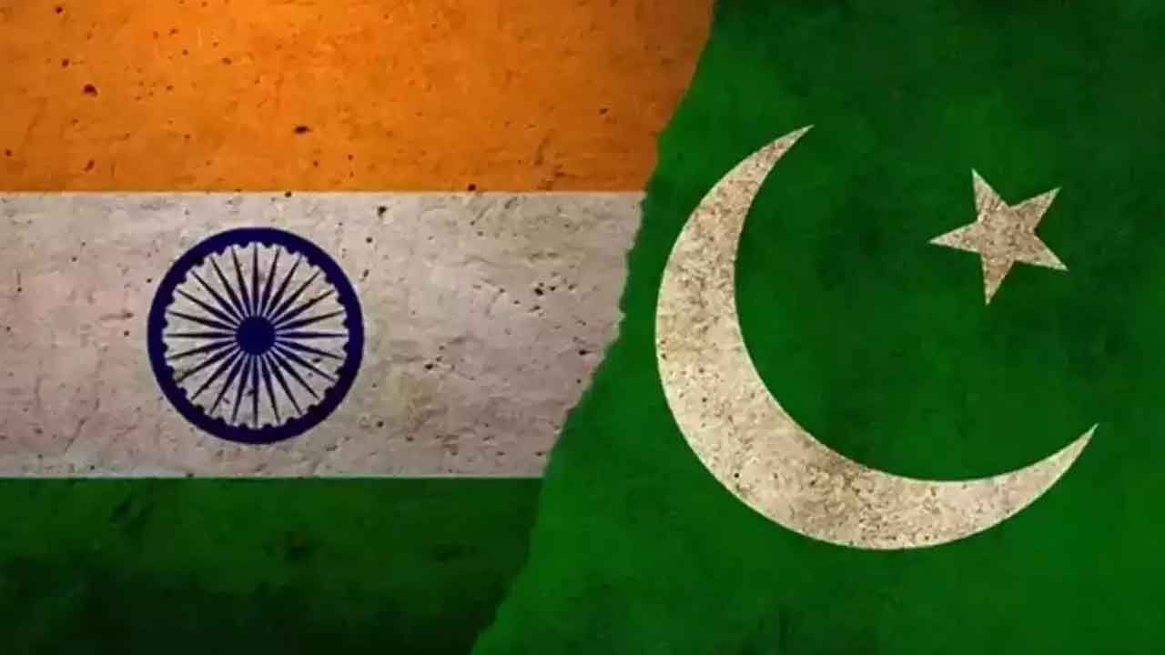 India, Pakistan exchange list of nuclear installations
